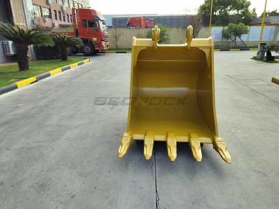 Bedrock Genuine CAT Unused Bucket for Caterpillar 325B L 325C 330B L Excavator