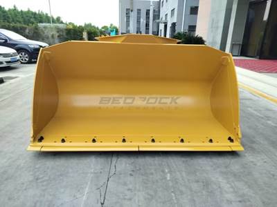 Bedrock Quick Coupler Bucket for Caterpillar 938 Loader