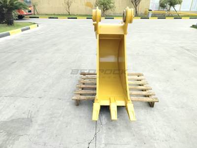 Bedrock 18in GP, Fit M313D M315D2, 2 x 70mm Pins, 315 Linkage