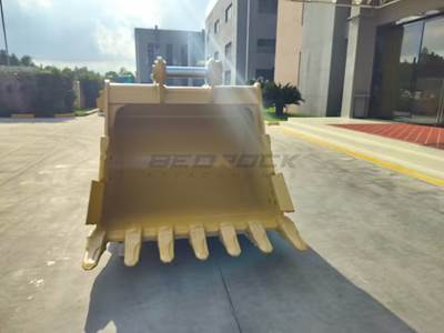 Bedrock 66" Heavy Duty Bucket for Caterpillar 336 Excavator