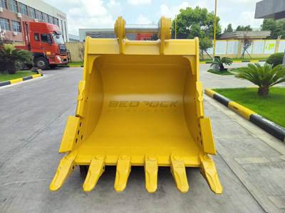 Bedrock 60" Heavy Duty Bucket for Caterpillar 336 Excavator