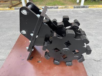 Bedrock Excavator Compaction Group for 7 - 9 ton Mini Excavator, 24in width, 2 x 50mm Pins