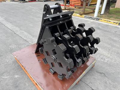 Bedrock Excavator Compaction Group for 10 ton Mini Excavator / 450 Backhoe, 36in width, 2 x 60mm Pins