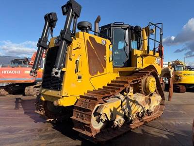 Caterpillar D8 Dozer