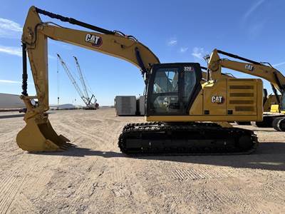 Caterpillar 320 Excavator