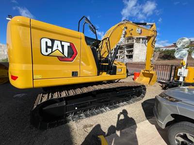 Caterpillar 320 Excavator
