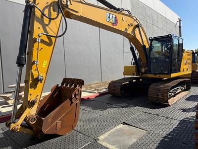 Caterpillar 320 Excavator