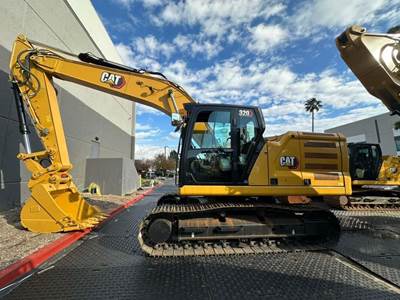 Caterpillar 320 Excavator