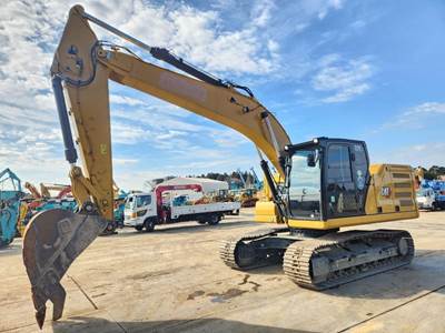 Caterpillar 320 Excavator
