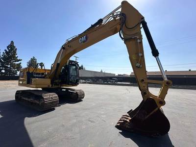 Caterpillar 320 Excavator