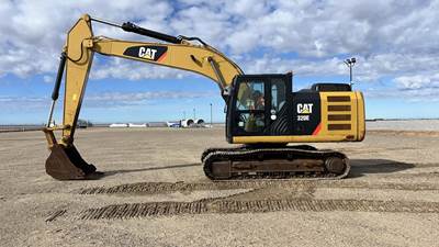 Caterpillar 320E Excavator