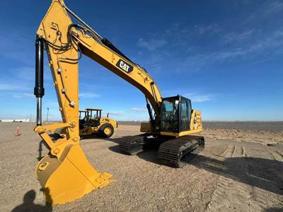 Caterpillar 323 Excavator