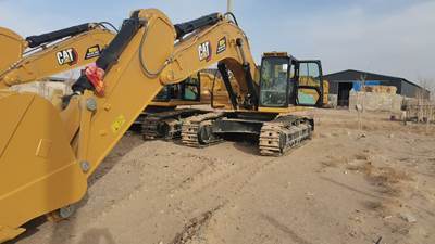 2022 Caterpillar 350 Excavator