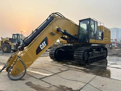 2020 Caterpillar 390 Excavator