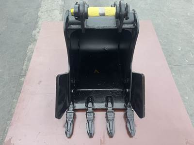 Bedrock 18" General Purpose Bucket for Caterpillar 303.5/E/E2,304/E2,304.5E Excavator