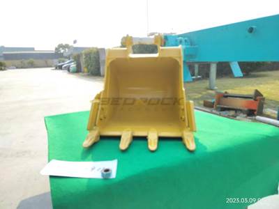 Bedrock 24" General Purpose Bucket for Caterpillar 305/E2,305.5E2,306 Excavator