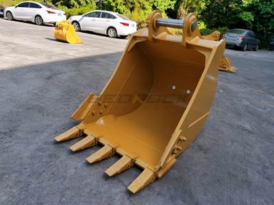 Bedrock 35" Heavy Duty Bucket for Caterpillar 315 Excavator