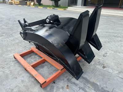 Bedrock Excavator Grapple Group 45in width, 2 x 90mm Pins, CB Linkage