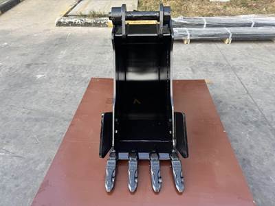 Caterpillar 307 - 309, 18IN HD BUCKET, 2 X 50MM PINS Mini Excavator