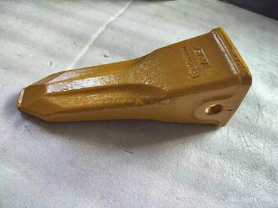 Bedrock Bucket Teeth, Long Tip, J450