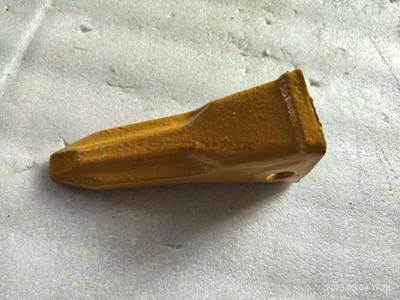 Bedrock Bucket teeth, Long Tip, J225