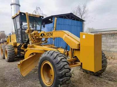 SEM 919 Motor Grader