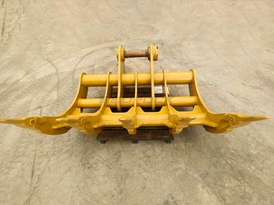 Bedrock Excavator Rake GP-GP 72” fits CAT 336