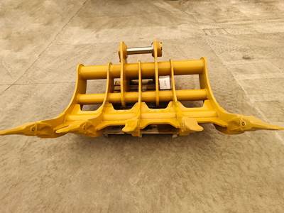 Bedrock Excavator Rake GP-GP 72” fits CAT 324 2x 90mm pins