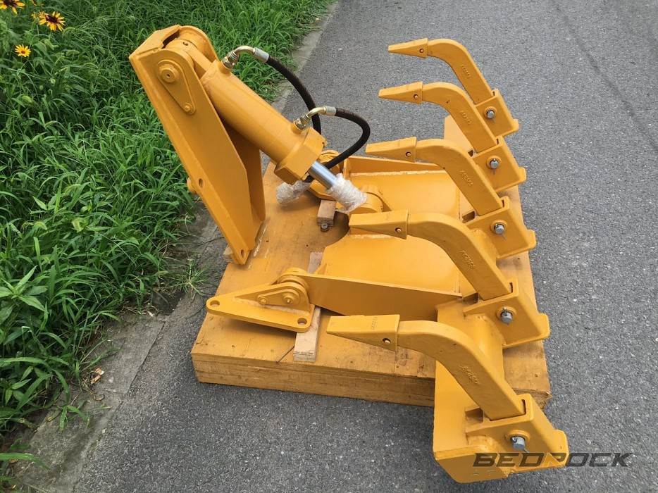 18 Ms Ripper Fits Cat 931b Track Loader For Sale Irvine Ca Mylittlesalesman Com