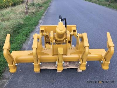 Bedrock Single Shank Ripper for Caterpillar D4D, D4E Bulldozer 951B, 951C, 955 Track Loader
