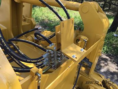 Bedrock Multi-Shank Ripper for Caterpillar D9T D9R D9N Bulldozer For ...