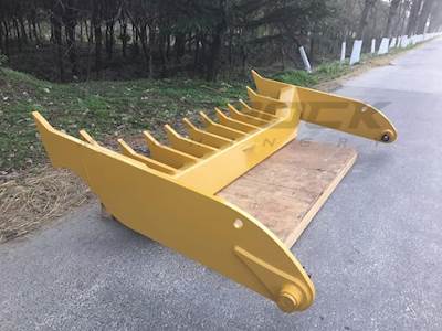 Bedrock D6R D6T Root Rake