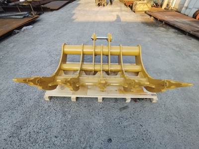 Bedrock Excavator Rake 60in, 2 x 65mm Pins, A Linkage