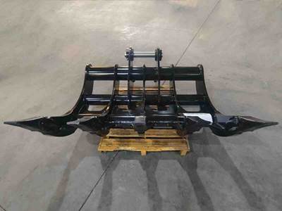 Bedrock Excavator Rake for JD 160 60in, 2 x 80mm Pins