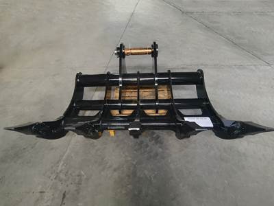Bedrock Excavator Rake for JD 330 72in, 2 x 100mm Pins