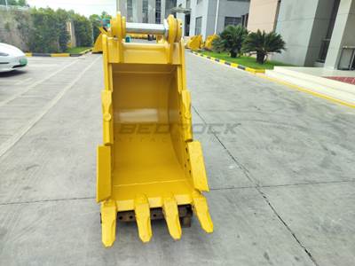 Bedrock 30'' Severe-Duty Rock Bucket for Caterpillar 320 Excavator