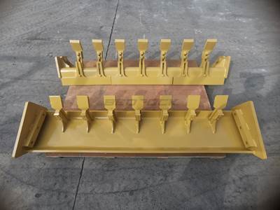 Bedrock Padfoot Shell Bumper for Caterpillar CS10GC CS11GC CS12GC Roller