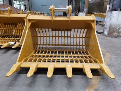 Bedrock 63” Skeleton Bucket for Caterpillar 320 Excavator