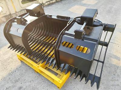 Bedrock Mini Hydraulic Excavator / Skid Steer Loader Skeleton Bucket with Grapple, 84in