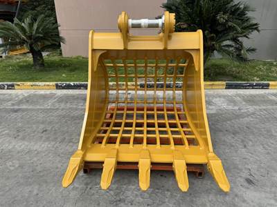 Bedrock 54" Skeleton Bucket for Caterpillar 324 CB Linkage