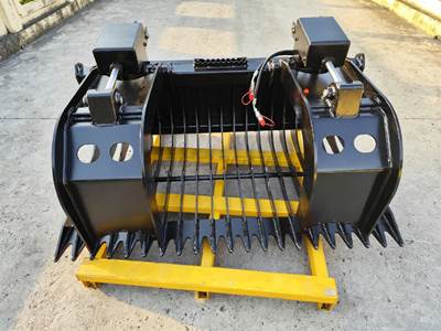 Mini Hydraulic Excavator / Skid Steer Loader Skeleton Bucket with Grapple, 68in