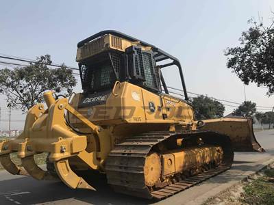 Bedrock Sweep for John Deere 750J Bulldozer