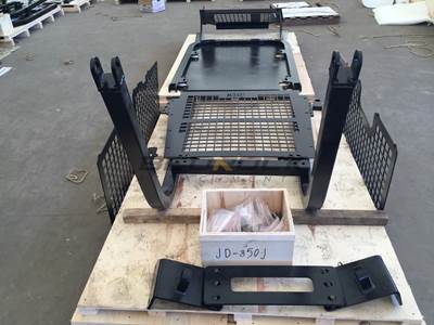 Bedrock Sweep for John Deere 850J Bulldozer