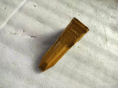 Bedrock Bucket teeth, Long Tip, J225