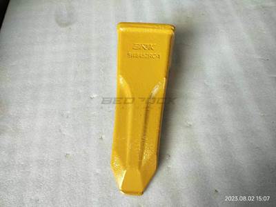 Bedrock Bucket Teeth, Long Tip, J450