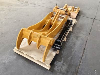 Bedrock Thumb fits CAT 320 4 Teeth with 2 Short Center Teeth, 48in Bucket, Pin Grabber Full Rotation, 80mm Pin