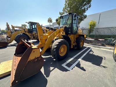 Caterpillar 910 Wheel Loader