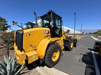 Caterpillar 910 Wheel Loader