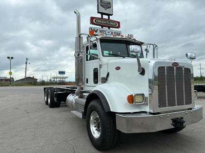 Peterbilt 365 Tandem Axle Cab & Chassis Truck - Cummins