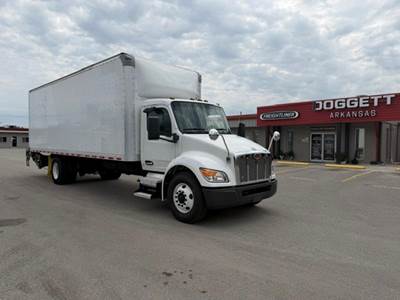 Peterbilt STRAIGHT TRUCK Box Truck